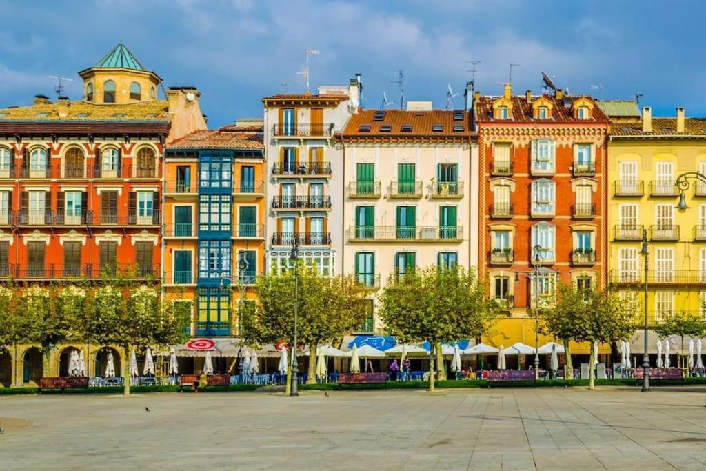 Acogedor Apartamento En El Corazon De Памплона Экстерьер фото